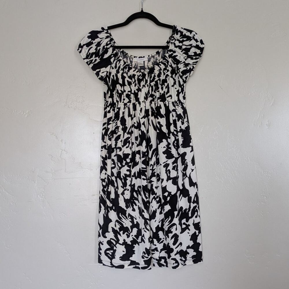 DressBarn Dress Womens 8 Empire Waist Stretchy Cap Sleeve Abstract Black White